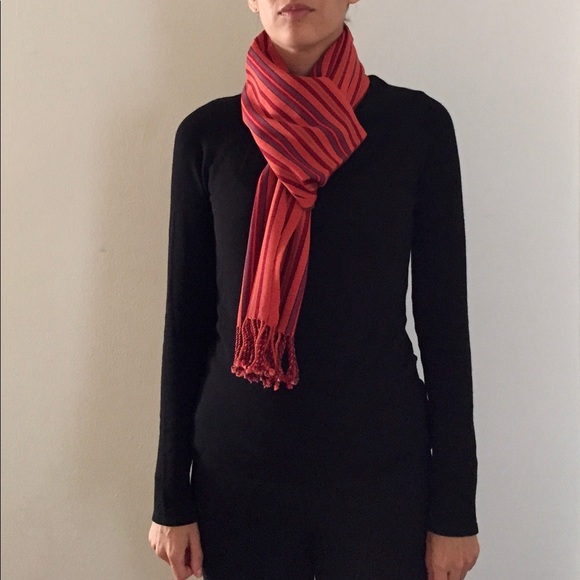 Handmade Amazing Fringe Scarf - Picture 3 of 4